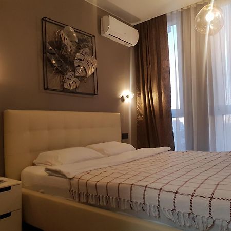 Nyvky Like Home - Fayna Town - Apt 398 Kiev Rom bilde