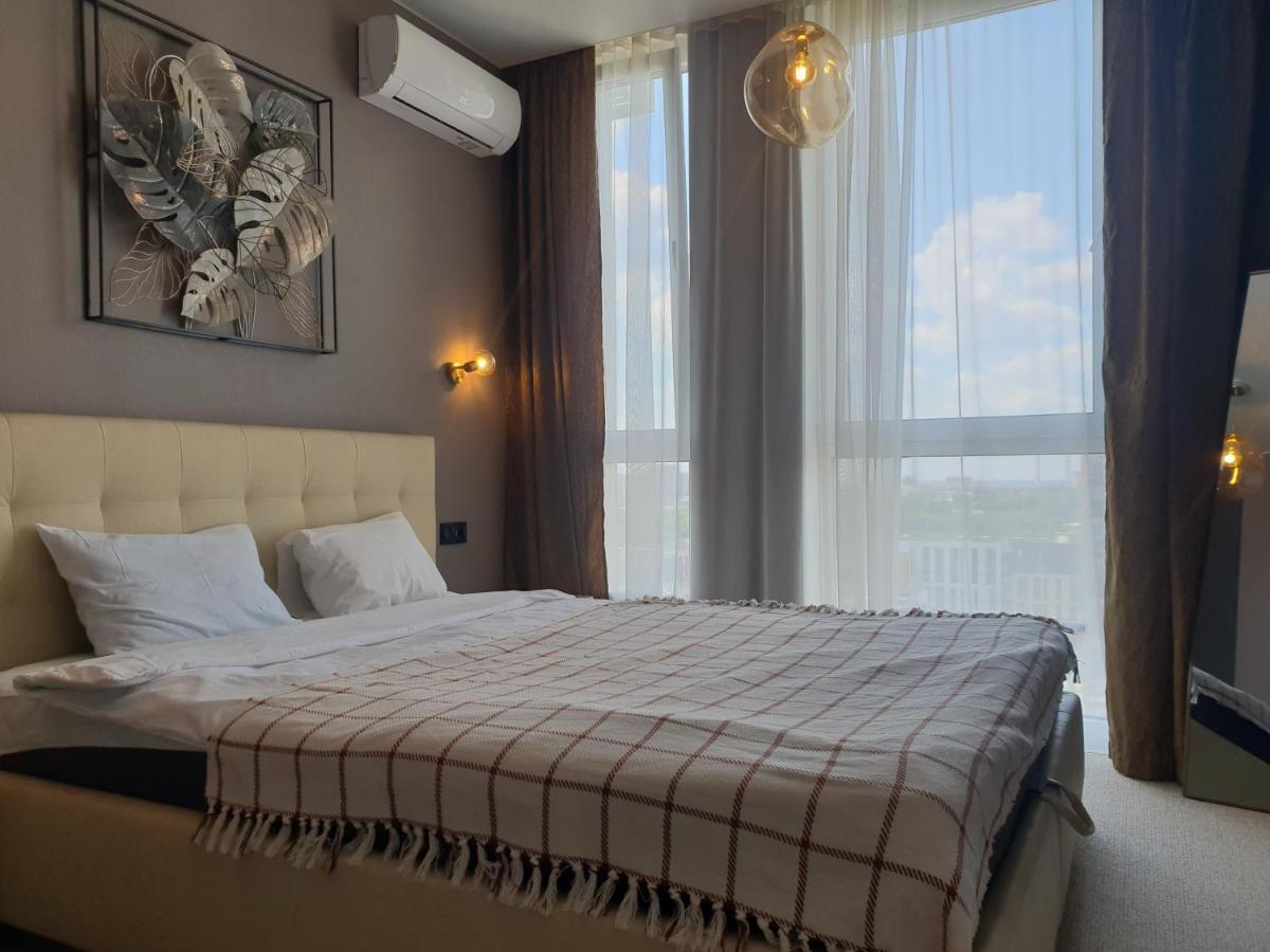 Nyvky Like Home - Fayna Town - Apt 398 Kiev Eksteriør bilde
