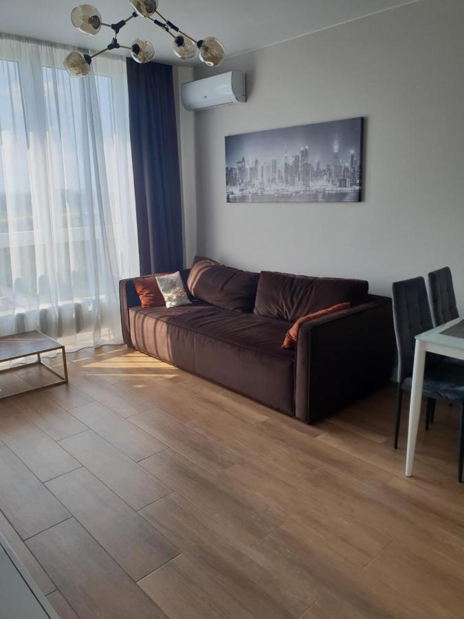 Nyvky Like Home - Fayna Town - Apt 398 Kiev Eksteriør bilde