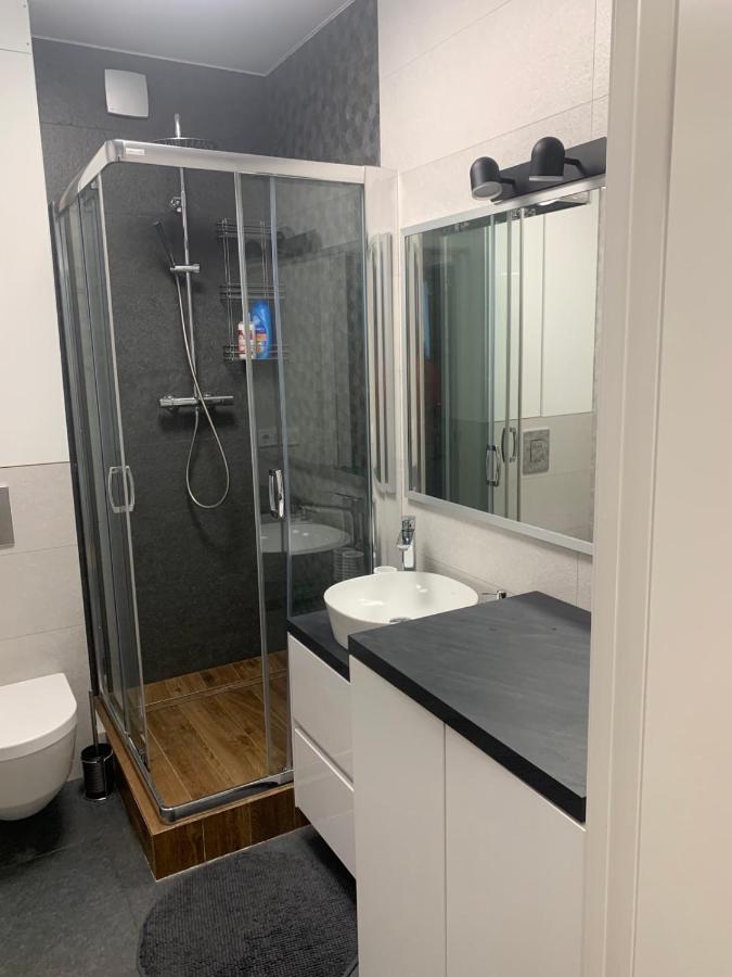 Nyvky Like Home - Fayna Town - Apt 398 Kiev Eksteriør bilde