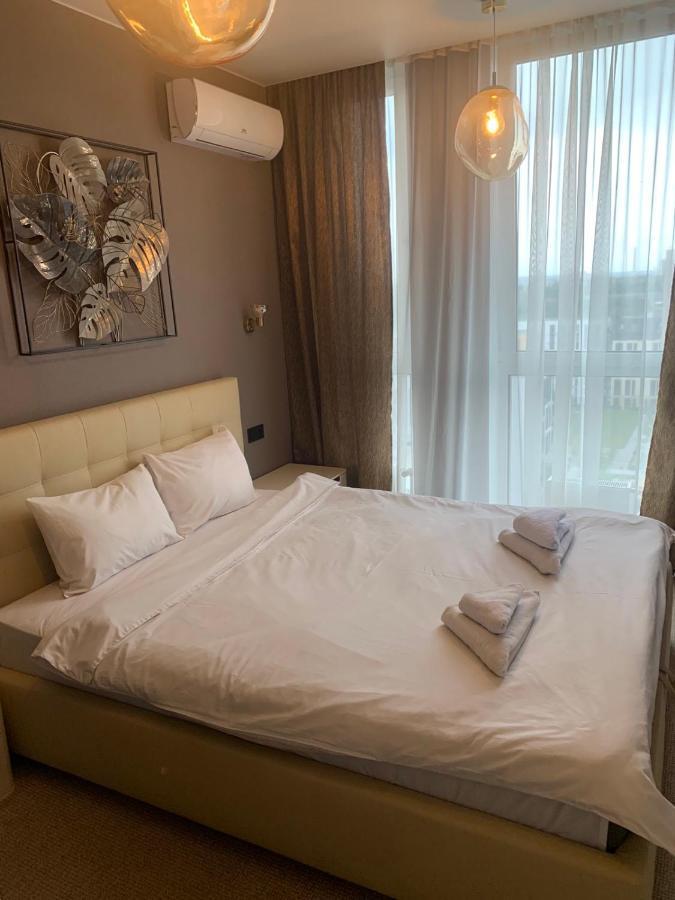 Nyvky Like Home - Fayna Town - Apt 398 Kiev Eksteriør bilde